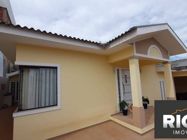 Casa para Venda em Piraju - 2