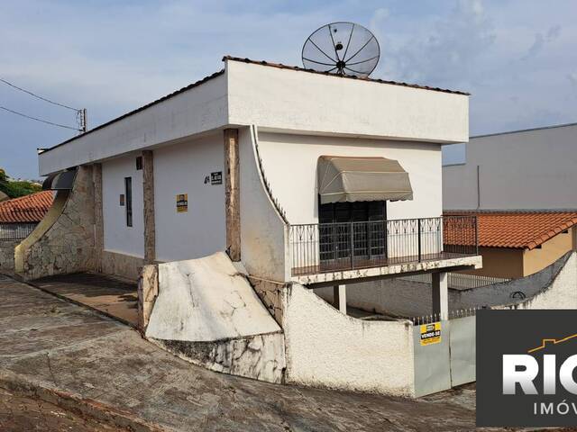 Casa para Venda em Piraju - 2