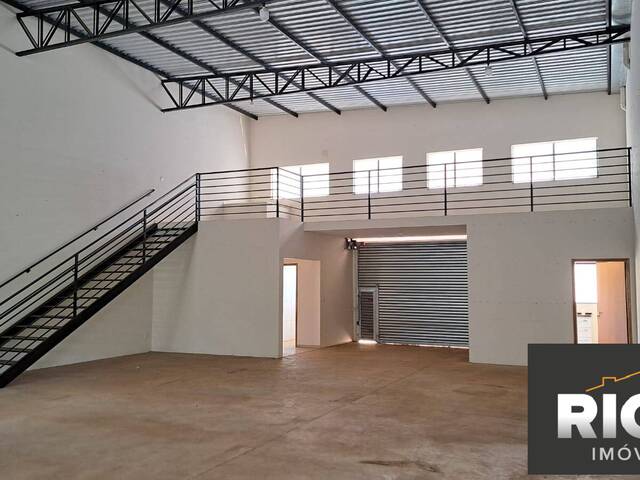 Sala para Locação em Piraju - 4
