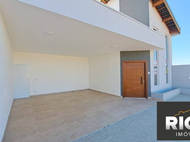 #569 - Casa para Venda em Piraju - SP - 2