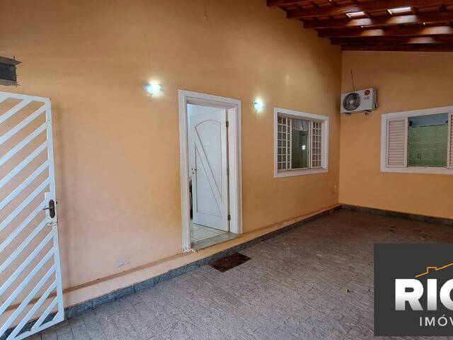 #653 - Casa para Venda em Piraju - SP - 2