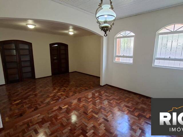 #233 - Casa para Venda em Piraju - SP - 3