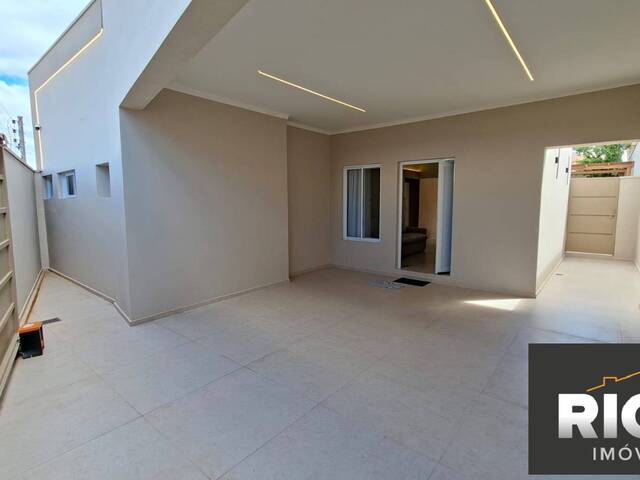 Casa para Venda em Piraju - 2