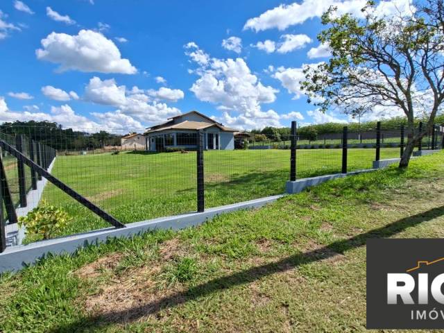 #690 - Casa em condomínio para Venda em Piraju - SP