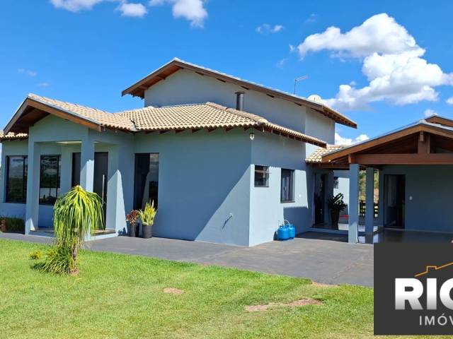 #690 - Casa em condomínio para Venda em Piraju - SP