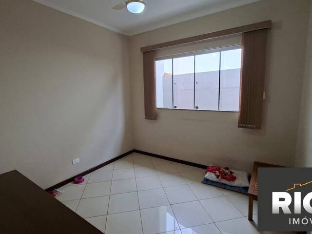 Casa para Venda em Piraju - 3