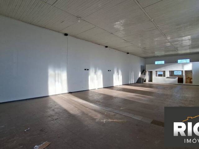 #180 - Prédio comercial para Locação em Piraju - SP - 2