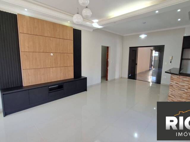 #664 - Casa para Venda em Piraju - SP - 3